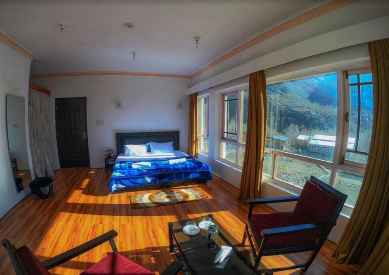 The Nun-Kun Residency Kargil Hotel Exterior photo